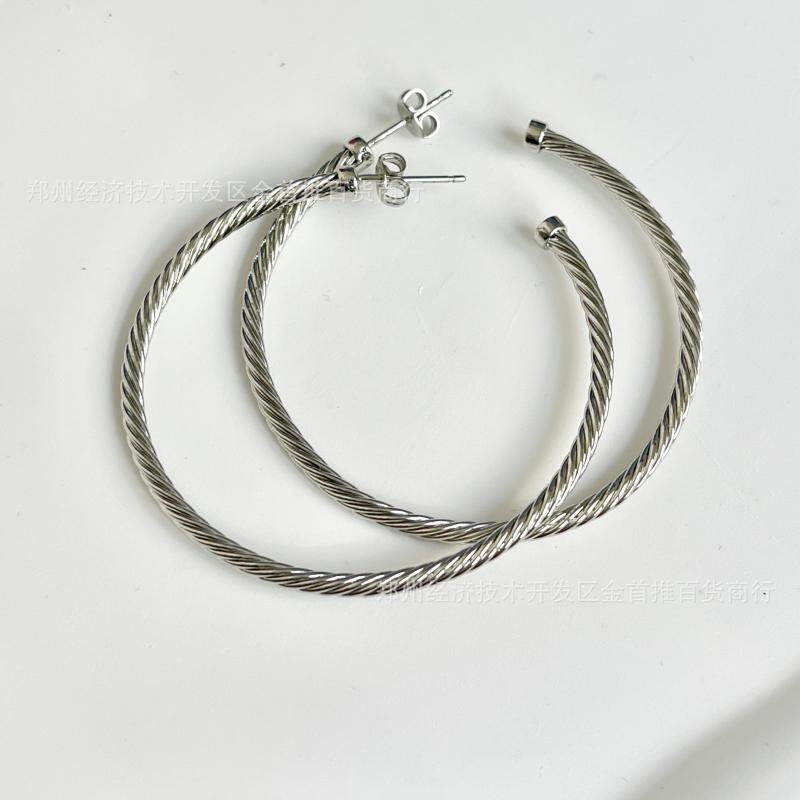 David yurman hoop earrings with 5.8cm diameter