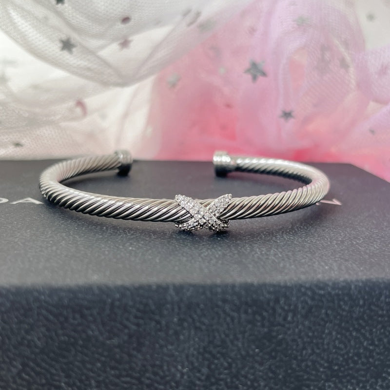 D2vid yurman 4mm bangle with crossing