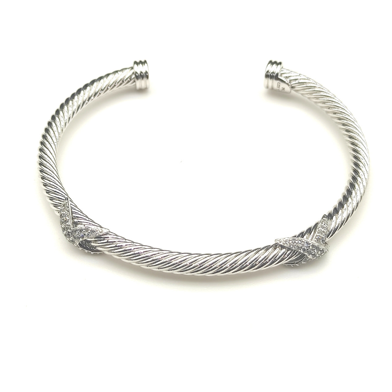 D2vid yurman 4mm bangle with crossing